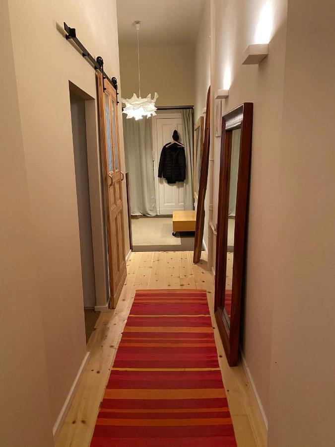 Fewo Gruene Mommsenstrasse - Bei Becker Klingeln Appartement Berlijn Buitenkant foto